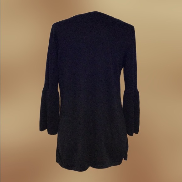 H by HALSTON V-Neck Bell Sleeve Tunic, Knit, Black, Size Small - Picture 2 of 7